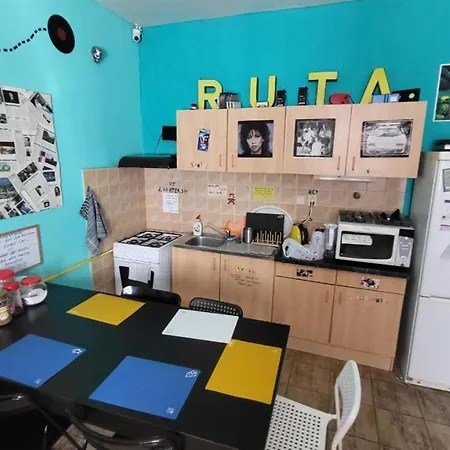 Ruta 80 Hostel *