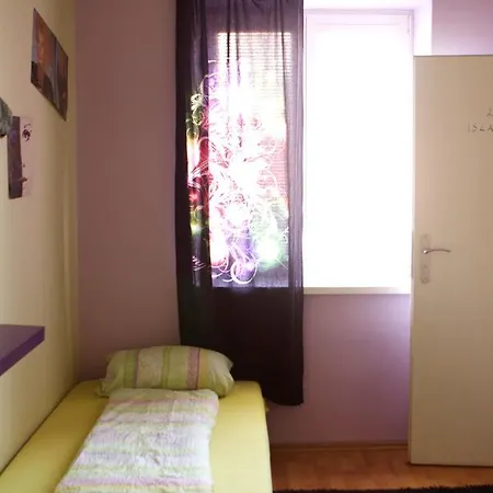 Ruta 80 Albergue