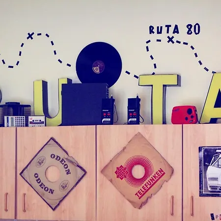 Ruta 80 Hostel